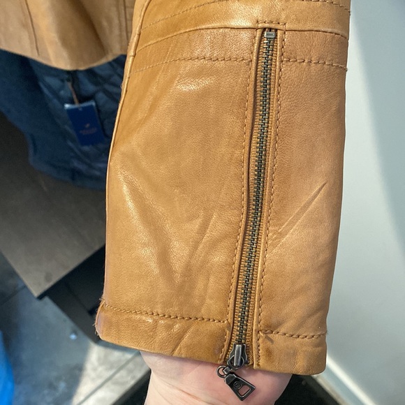 Danier Genuine Leather Moto Jacket - Picture 6 of 9